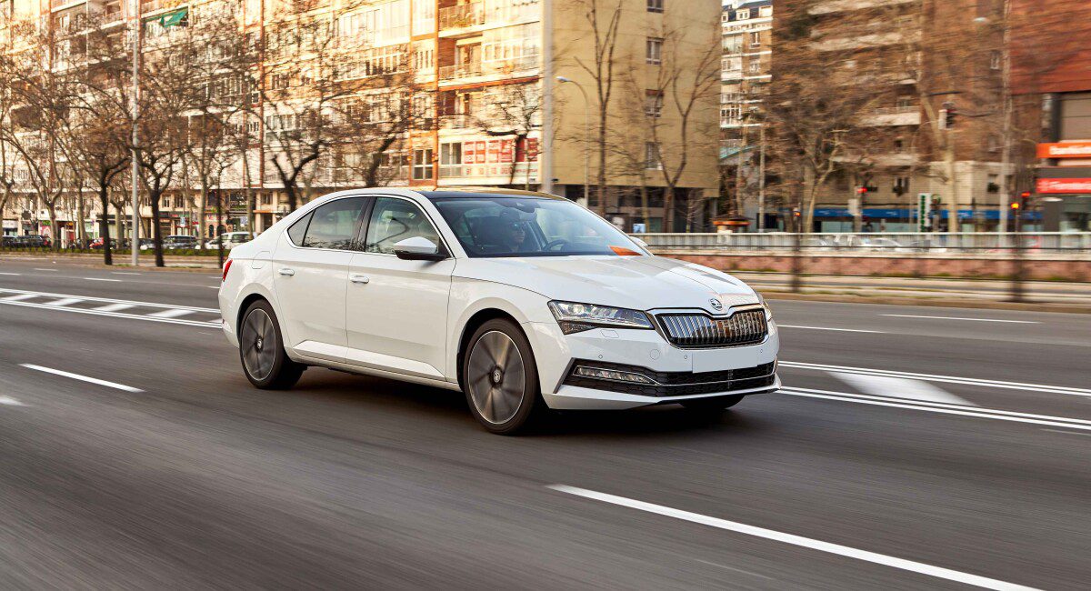 skoda-superb-iv-precio-2022-1200x650 skoda-superb-iv-precio-2022-1200x650