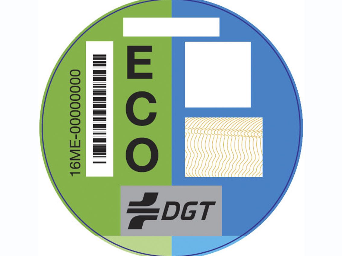 La DGT envía distintivos ambientales